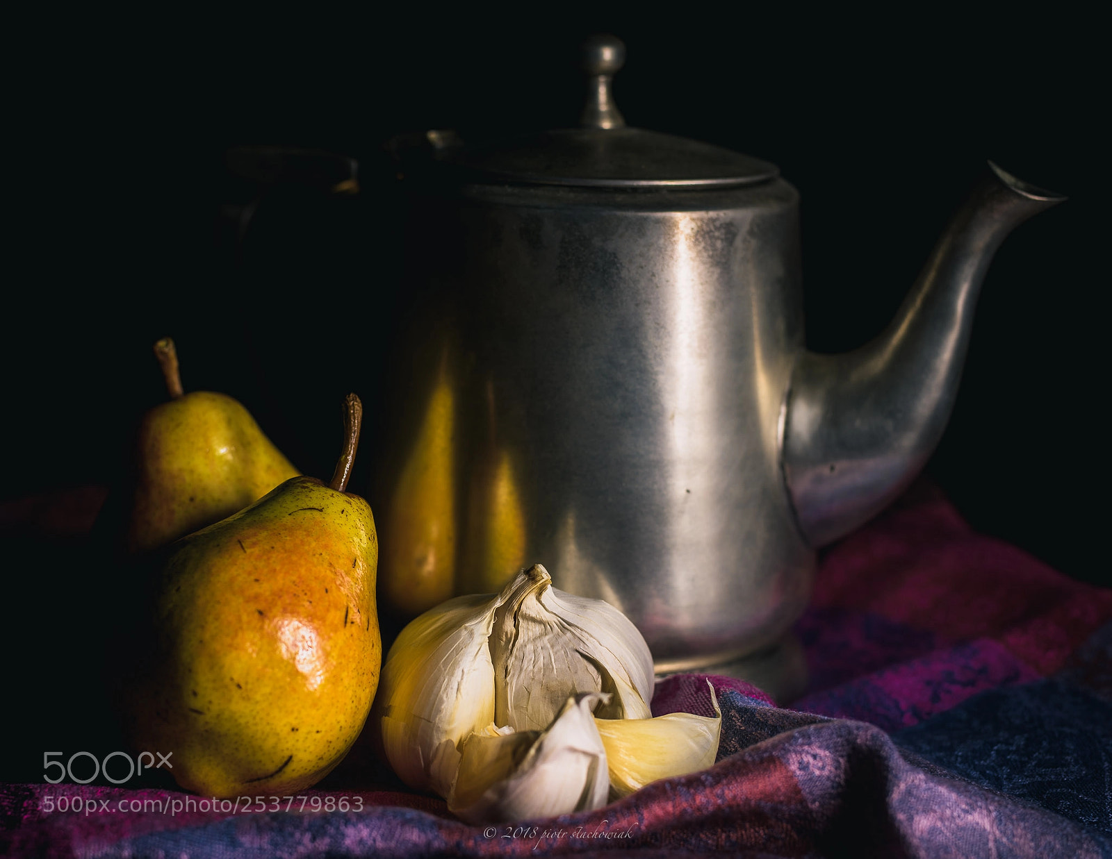 Nikon D810 sample photo. Dia 1... peras y ajo photography