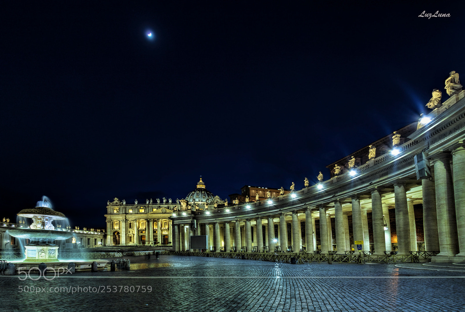 Canon EOS 750D (EOS Rebel T6i / EOS Kiss X8i) sample photo. Vatican photography