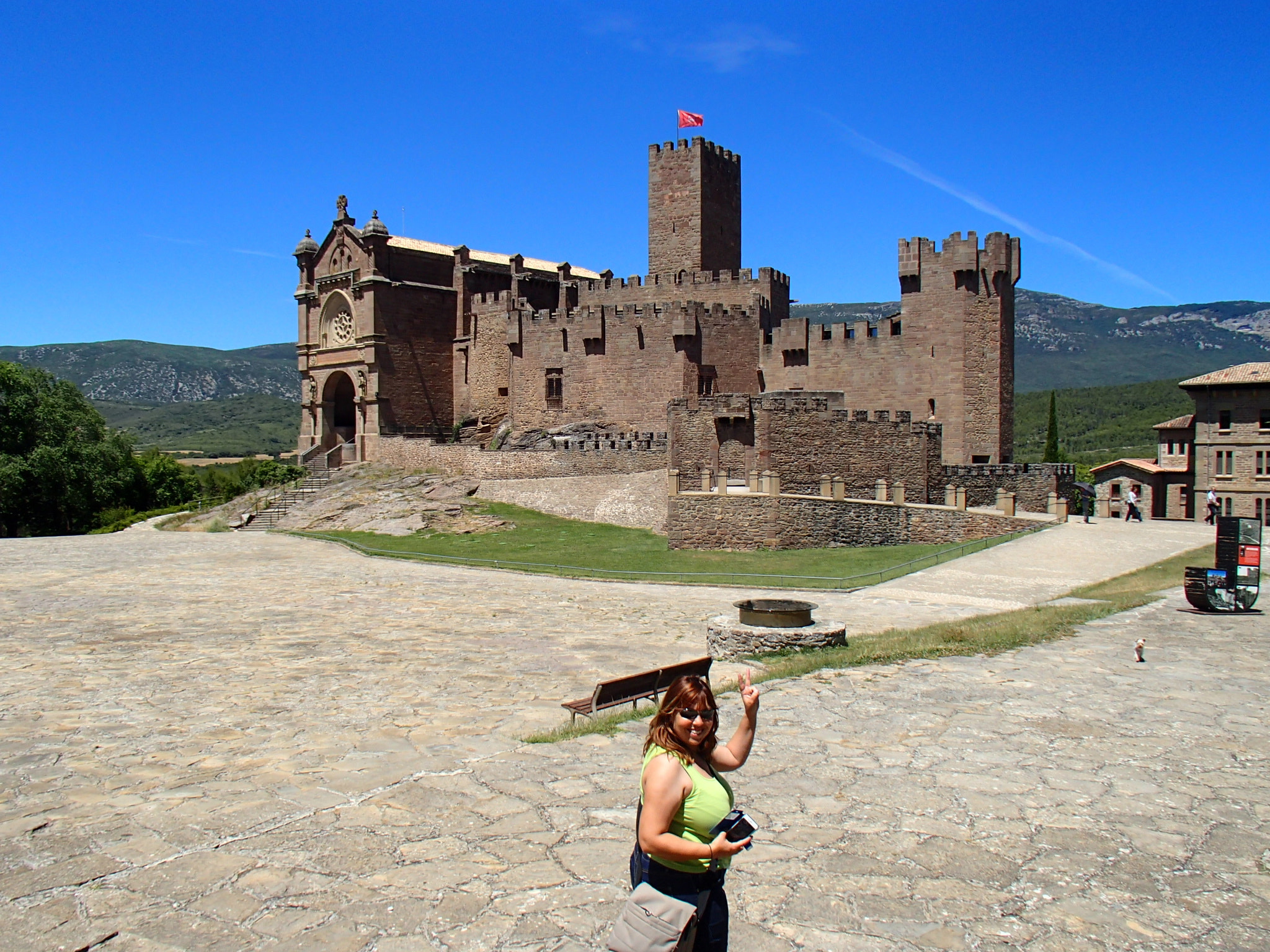 Olympus TG-820 sample photo. Castillo de javier (na) españa photography