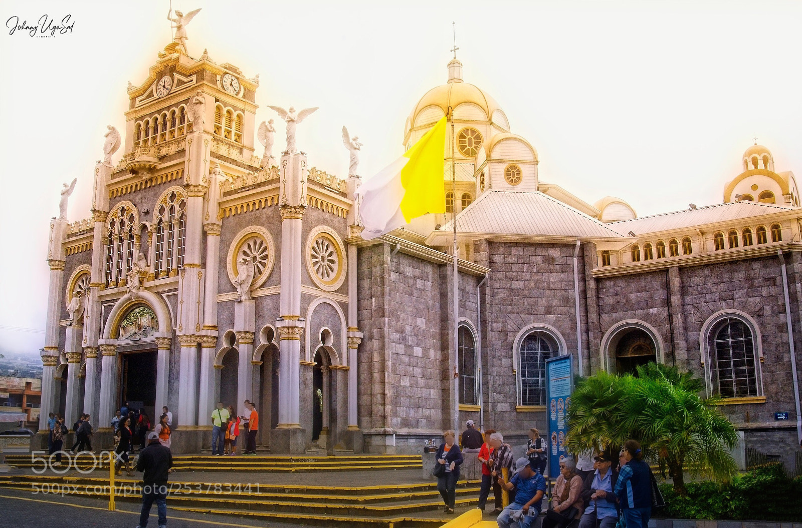 Sony a6000 sample photo. Basilica of the queen photography