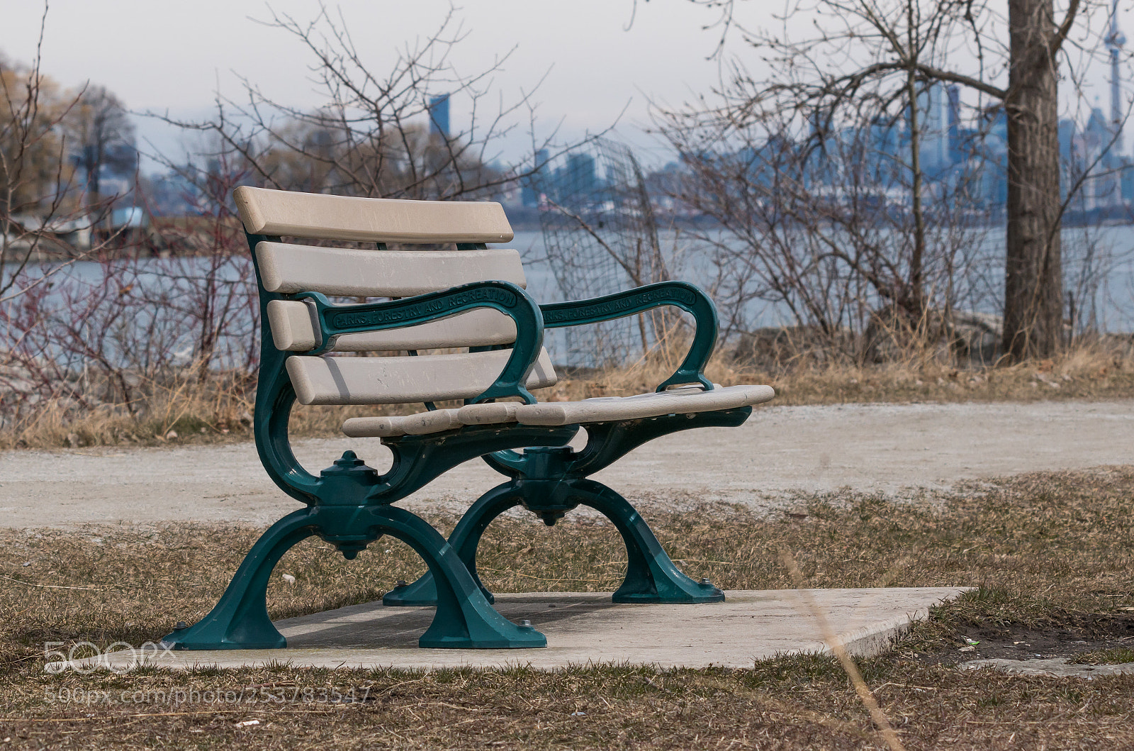 Sony a6500 sample photo. Bench photography