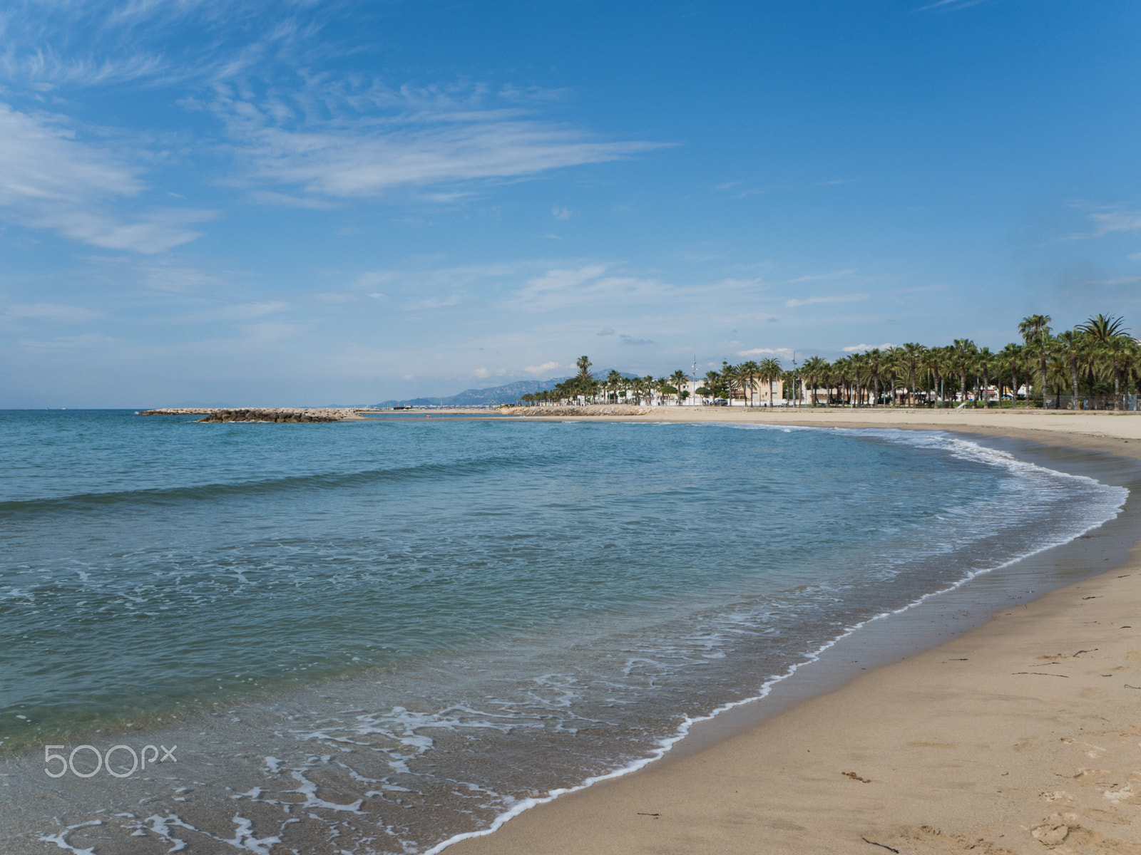 Olympus PEN E-PL8 sample photo. Beach photography