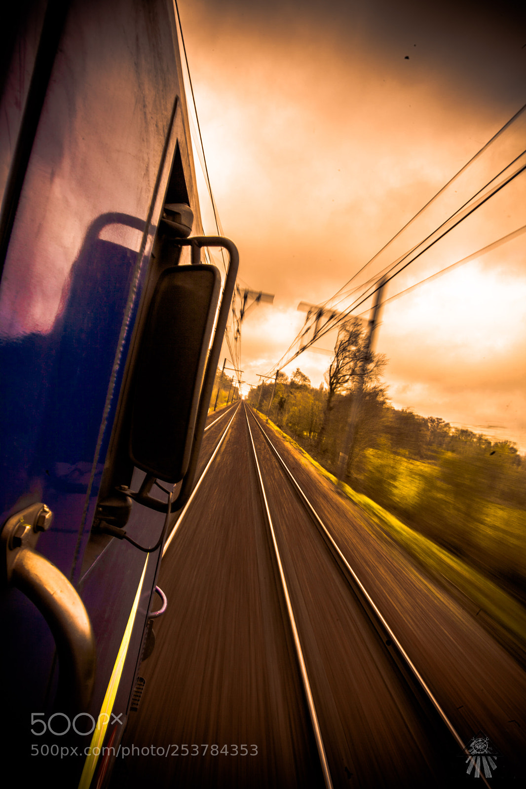 Canon EOS 5D Mark II sample photo. Mind the gap photography