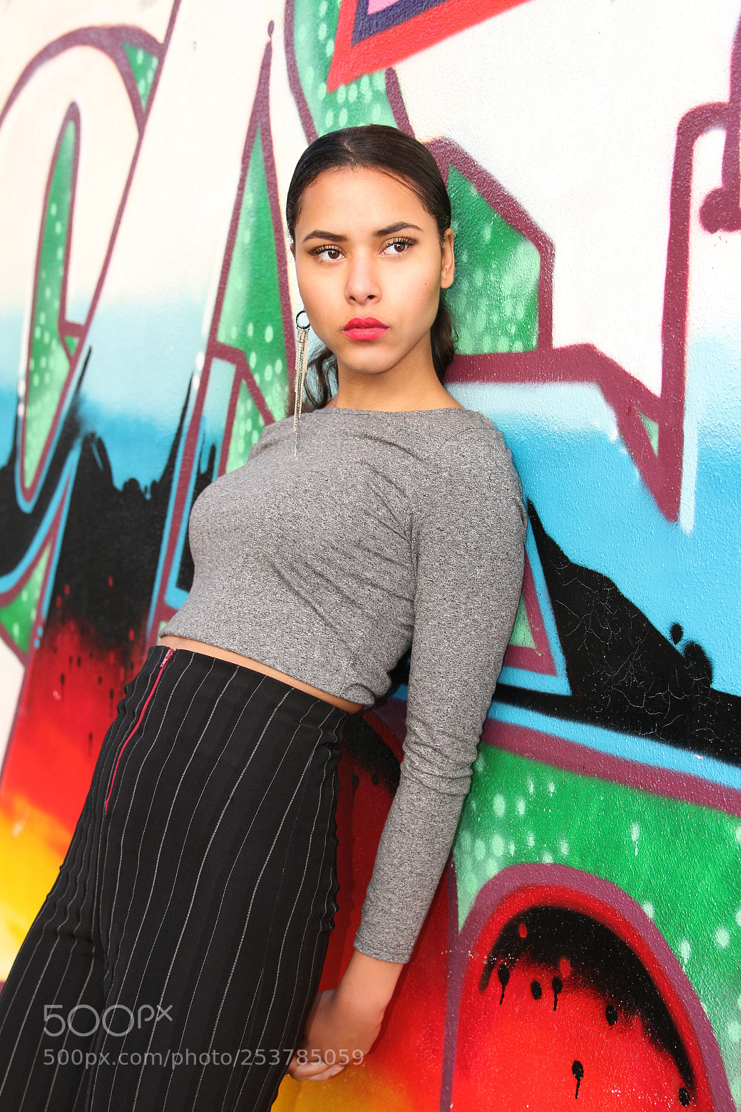 Canon EOS 7D sample photo. Graffiti girl photography