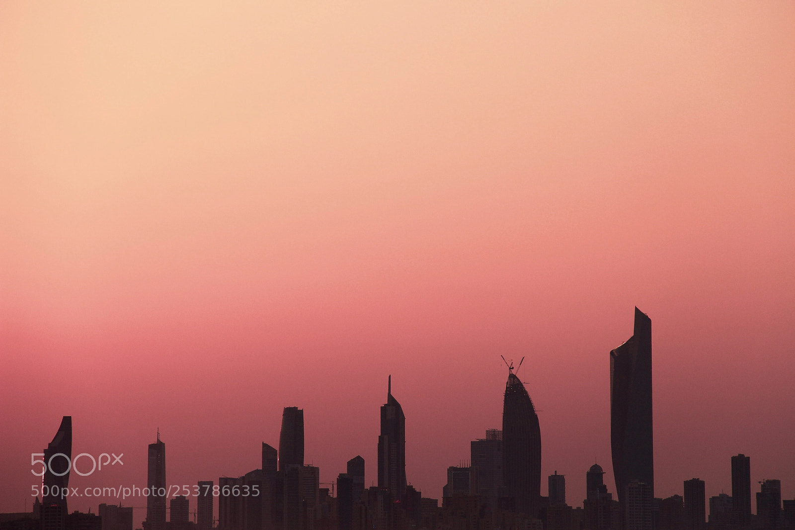 Canon EOS 700D (EOS Rebel T5i / EOS Kiss X7i) sample photo. Skyline silhouette photography