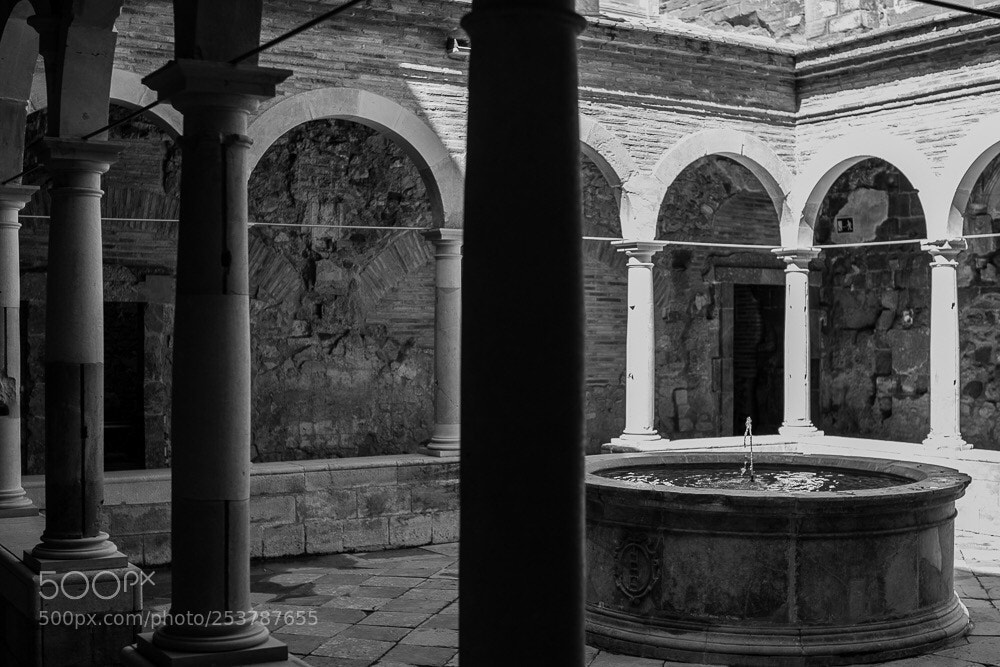 Nikon D7100 sample photo. Claustro photography