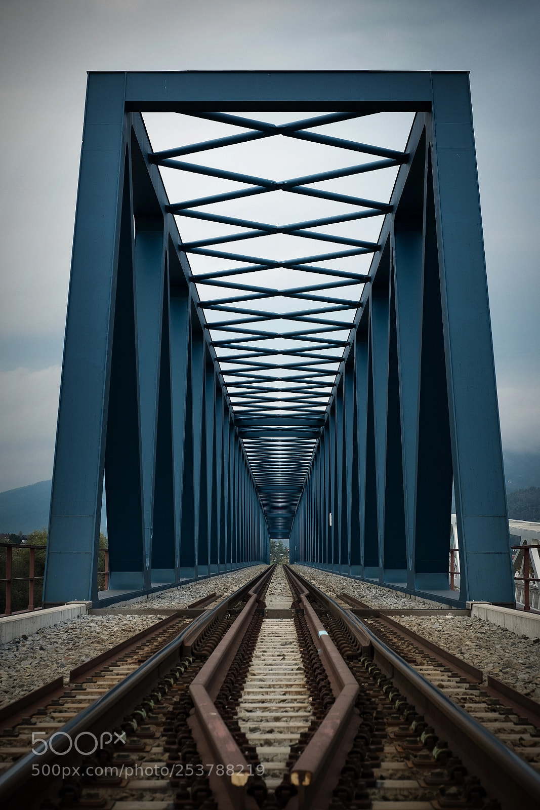 Fujifilm X-E2 sample photo. Trail photography