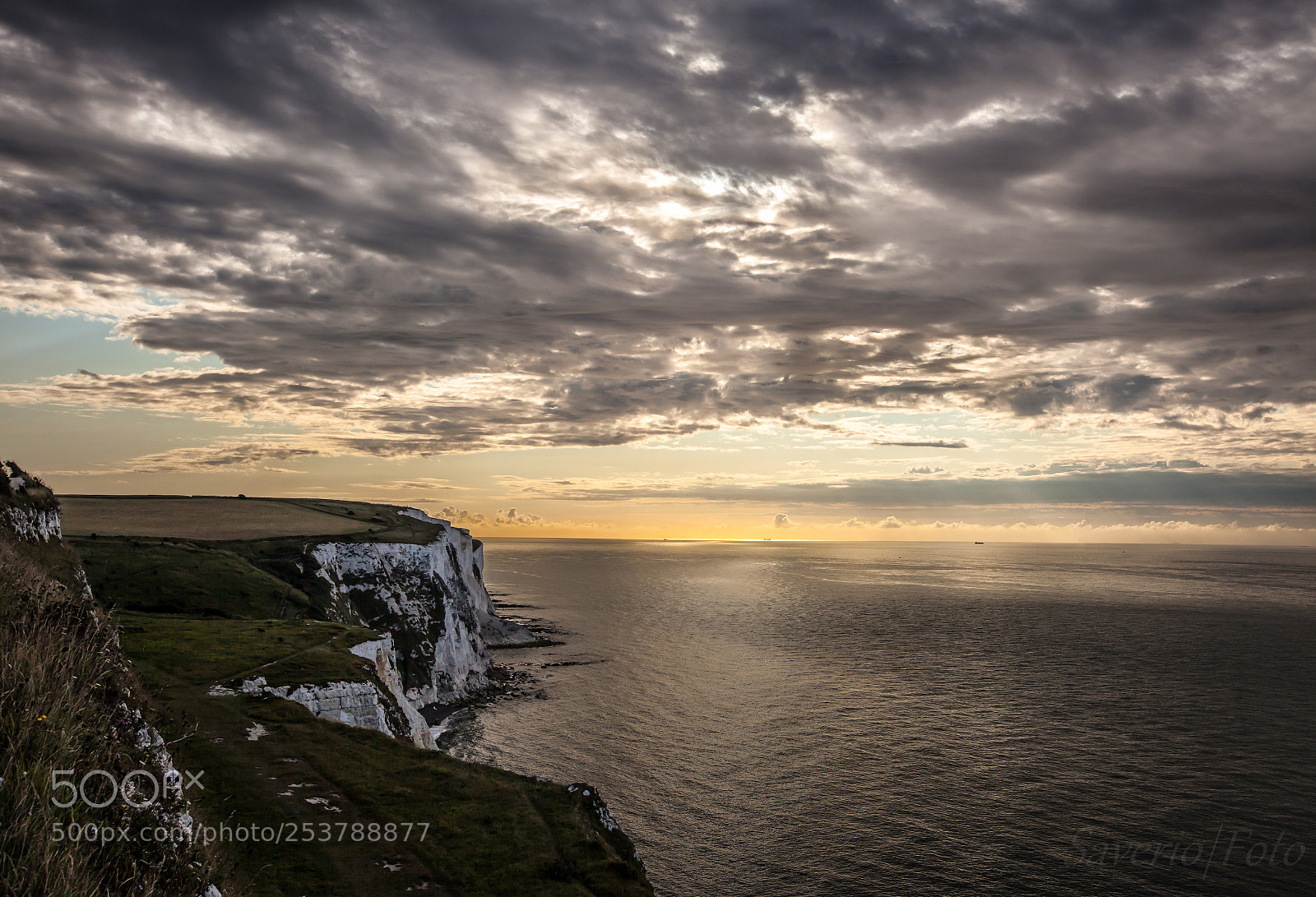 Canon EOS 5D Mark II sample photo. White cliffs of dover photography