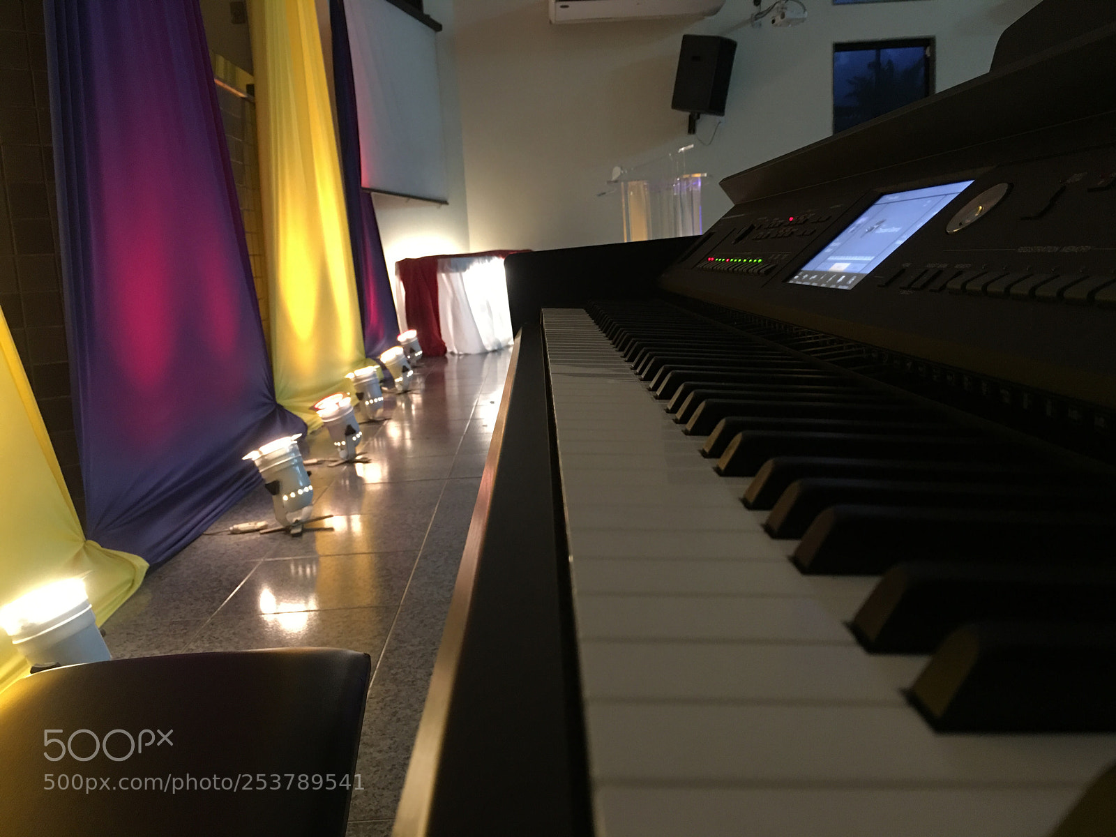 Apple iPhone 6s Plus sample photo. Piano at church photography