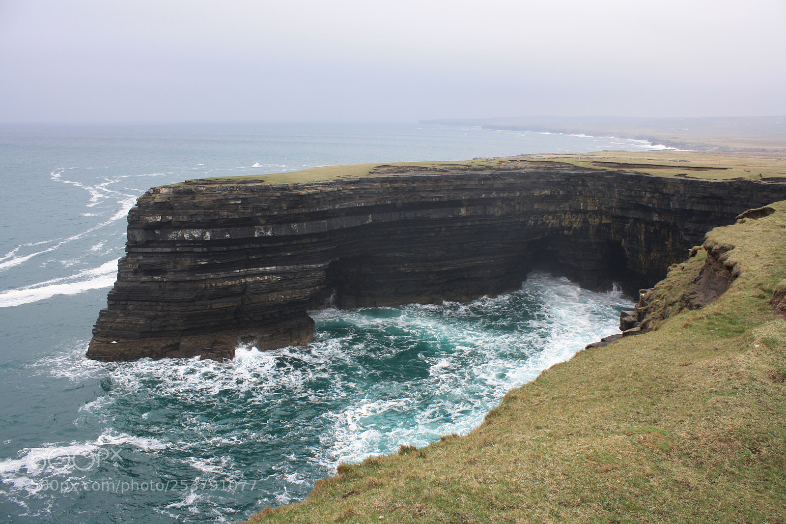 Canon EOS 1000D (EOS Digital Rebel XS / EOS Kiss F) sample photo. Downpatrick head photography