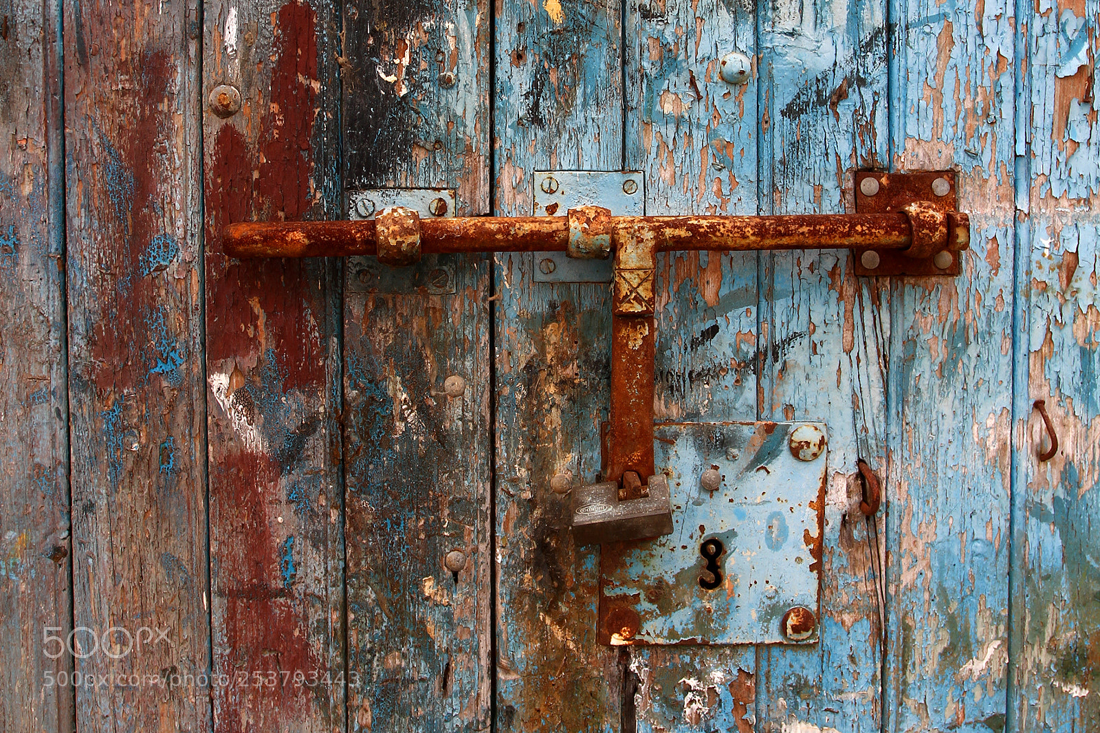Canon EOS 7D sample photo. Old door photography