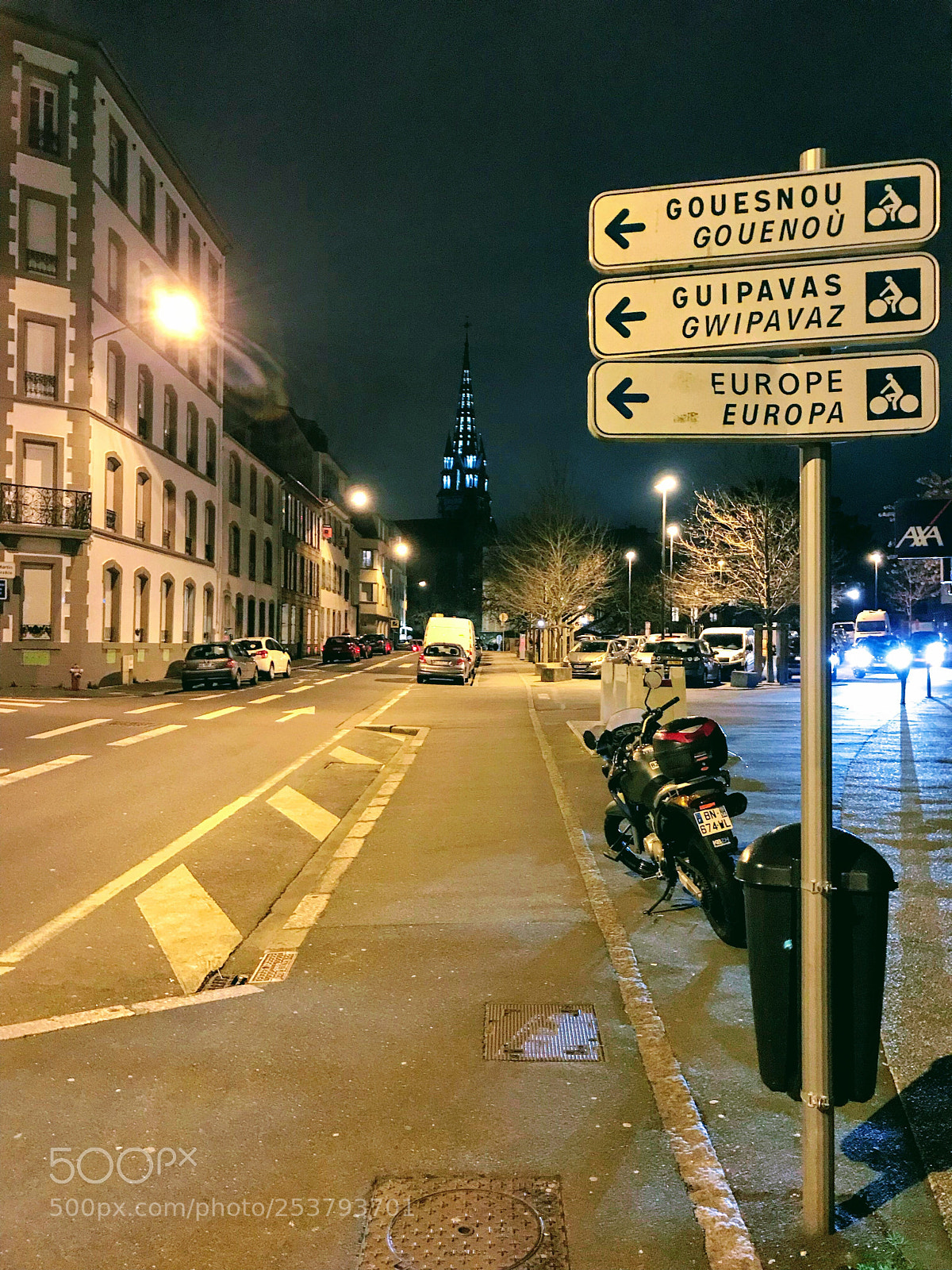 Apple iPhone 7 sample photo. Brest’s night photography