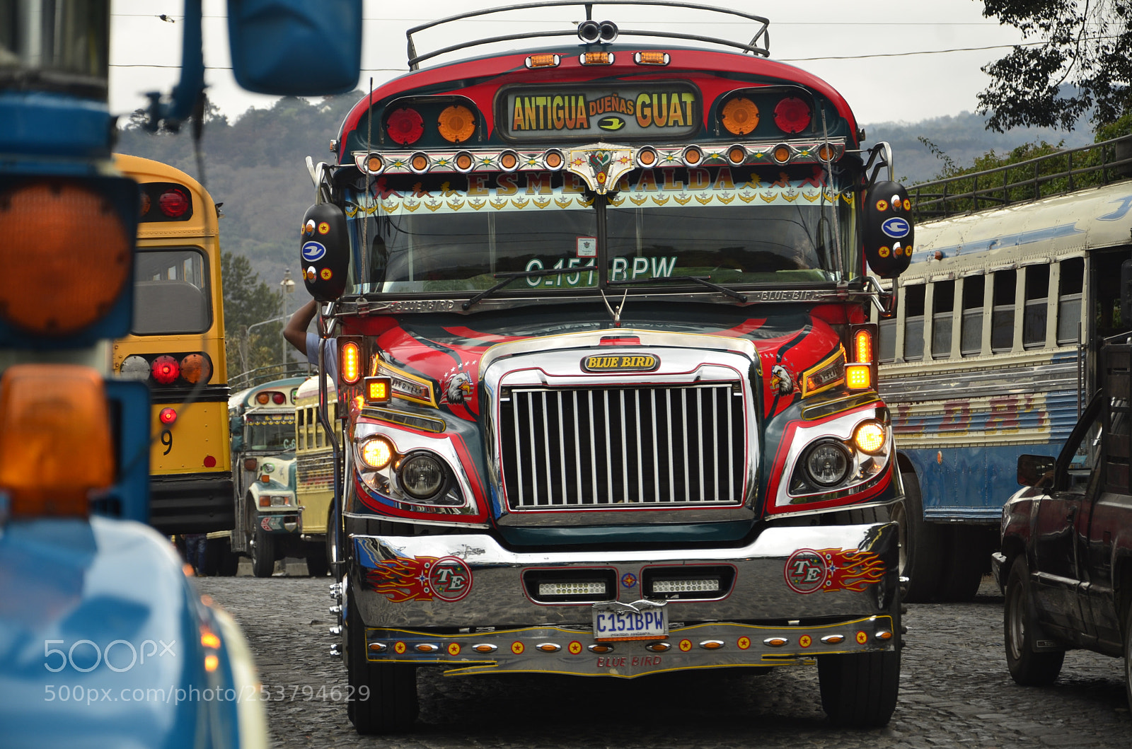 Nikon D7000 sample photo. Chicken bus photography