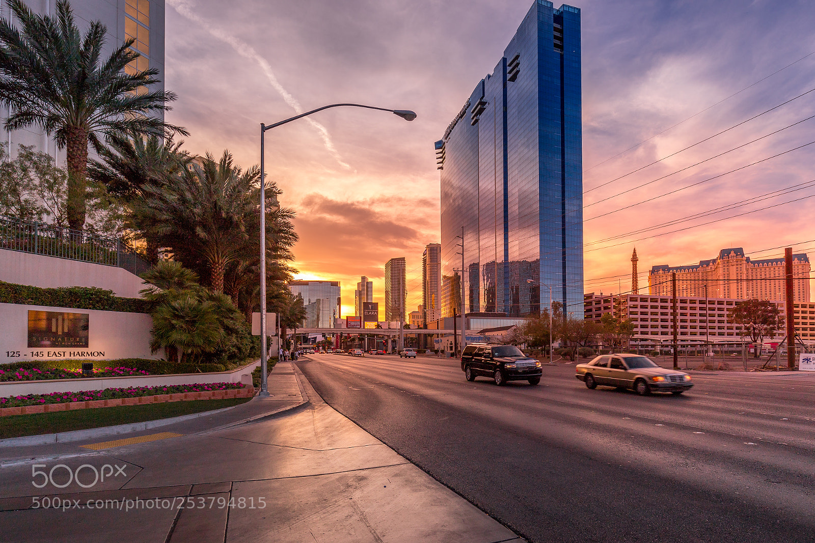 Canon EOS 6D Mark II sample photo. Las vegas evenings photography