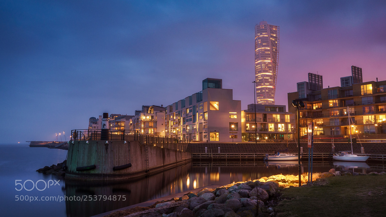 Sony a7 sample photo. Västra hamnen photography