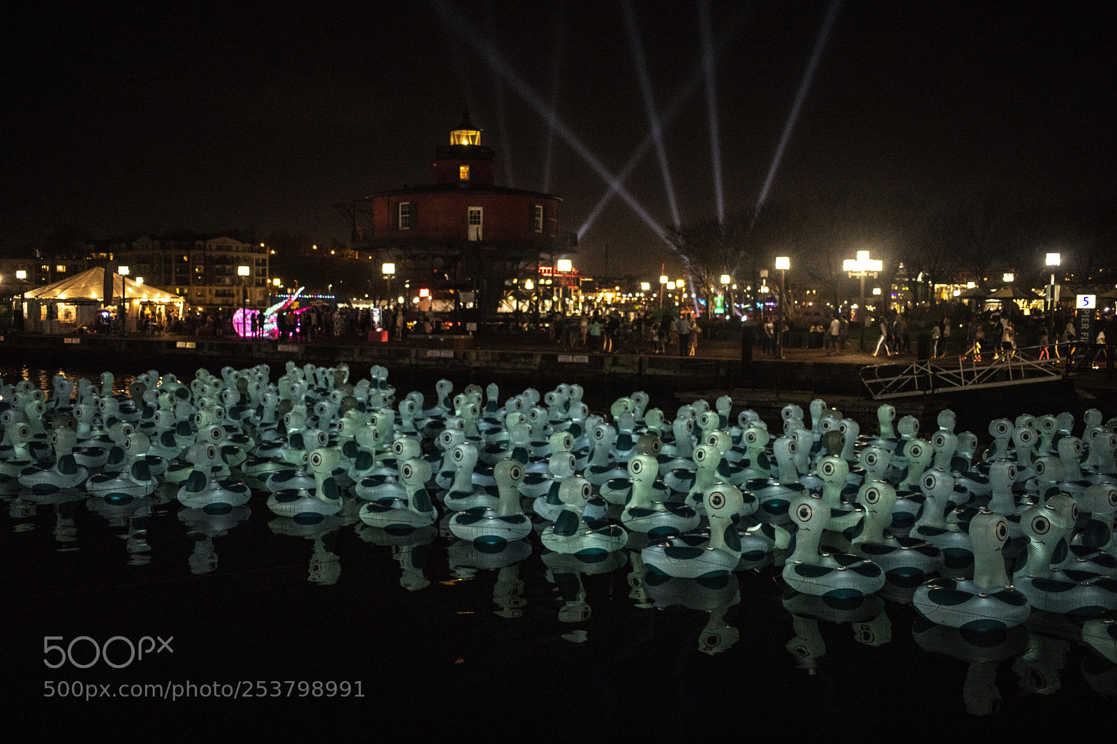 Canon EOS 5D Mark IV sample photo. Light city fest photography