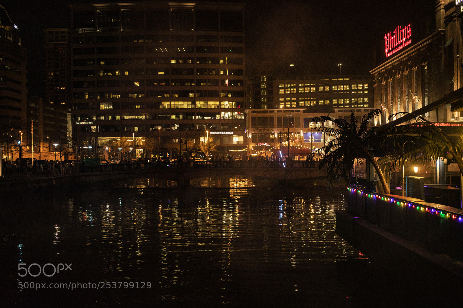Canon EOS 5D Mark IV sample photo. Light city fest photography