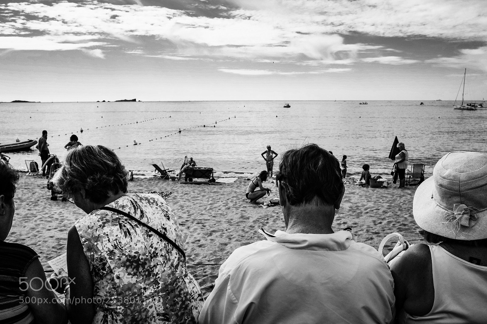 Fujifilm X100S sample photo. Sunday at the beach  photography
