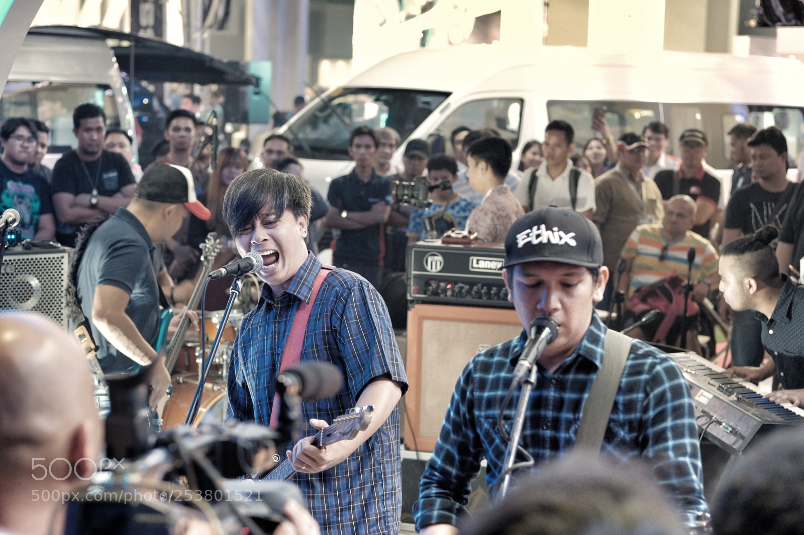 Fujifilm X-T2 sample photo. Rivermaya at mias 2018 photography