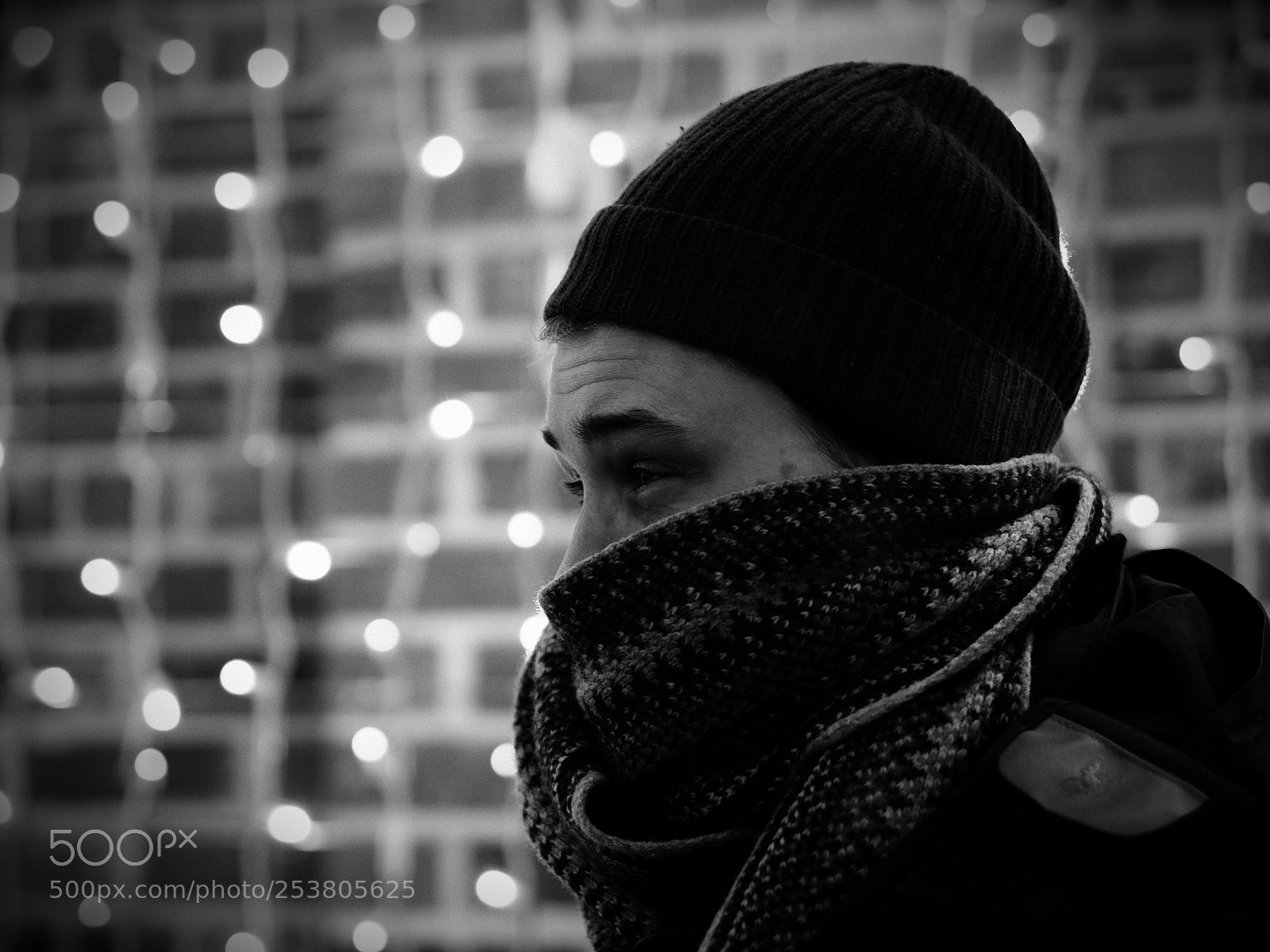 Olympus PEN-F sample photo. A chilly christmas market photography