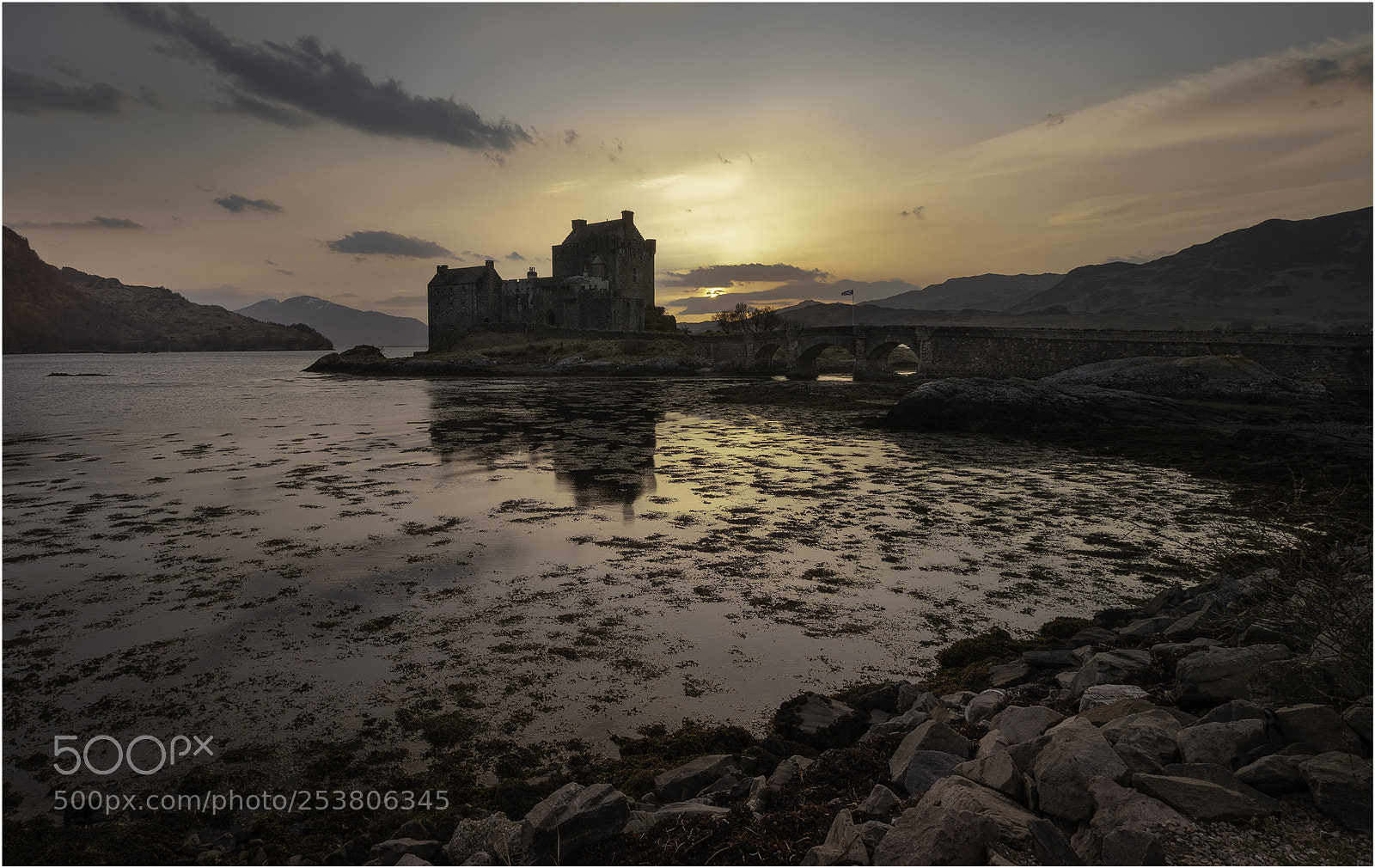 Sony a7R III sample photo. Eilean donnan sunset photography