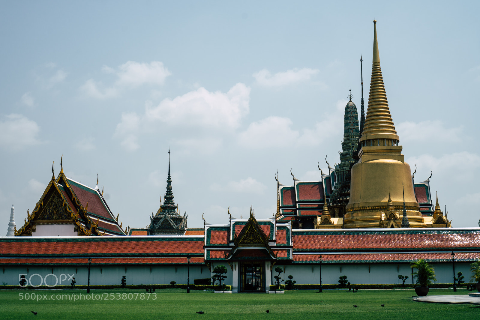 Sony a6300 sample photo. Golden palace photography