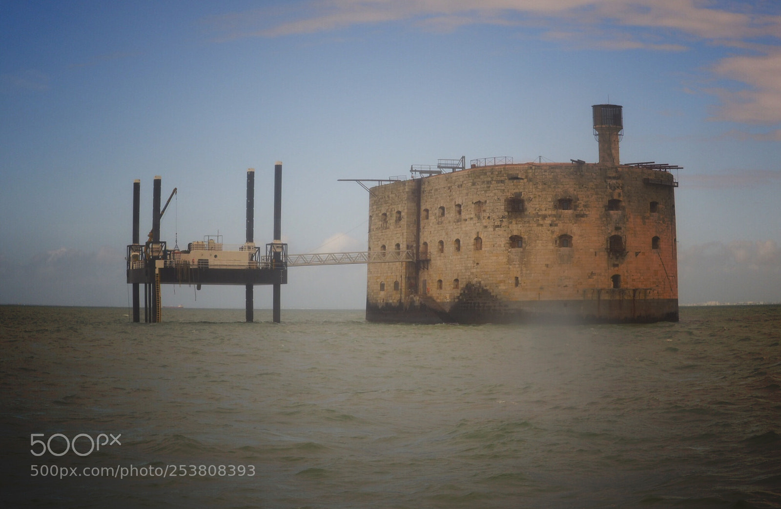 Olympus OM-D E-M10 II sample photo. Castle at sea, france. photography