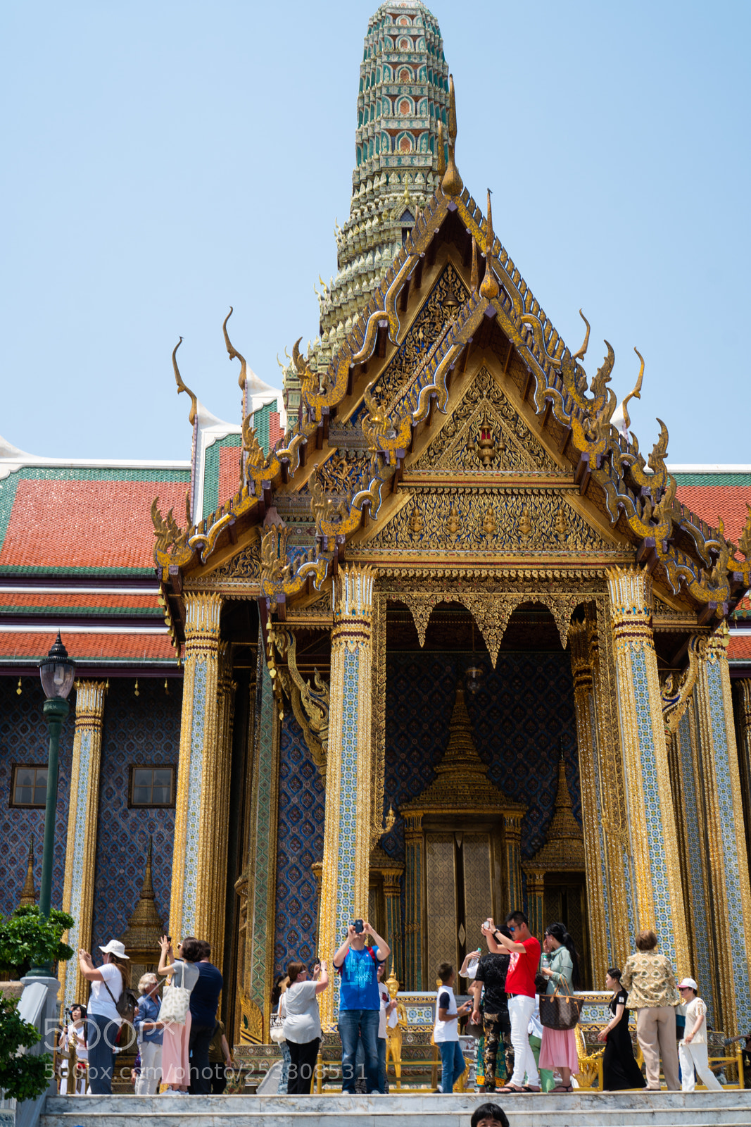Sony a6300 sample photo. Palace door photography