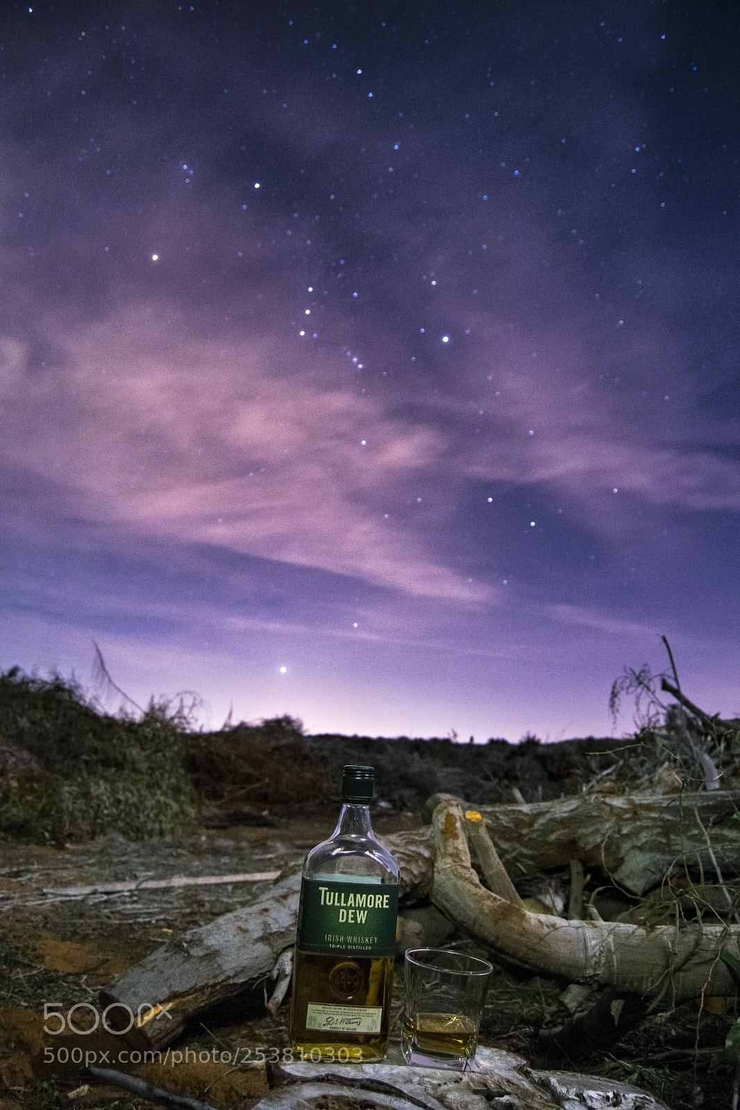 Nikon D3300 sample photo. Drinking whiskey under a photography