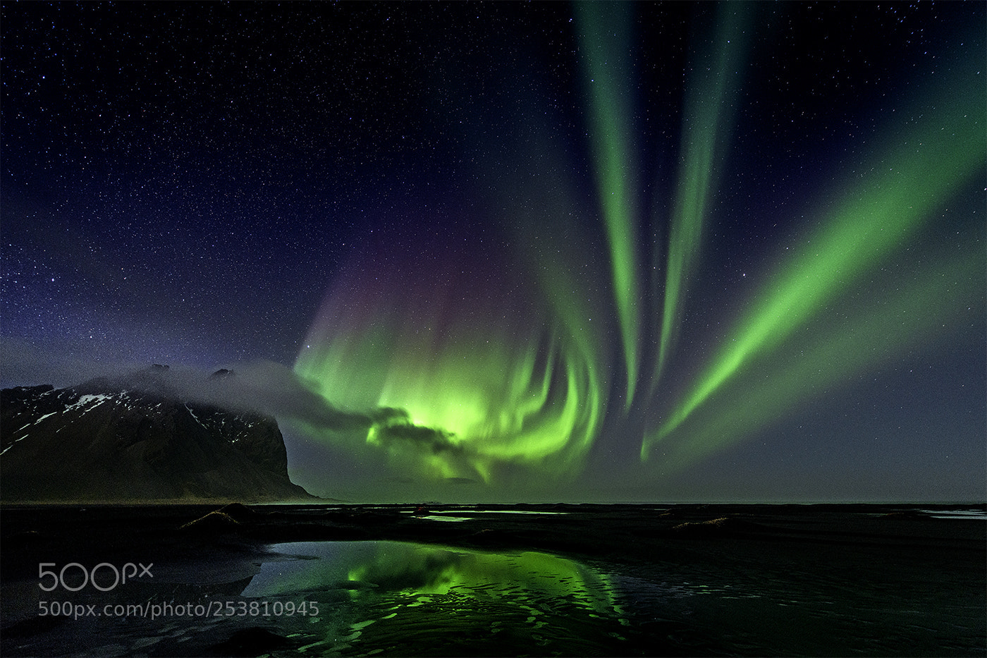 Nikon D850 sample photo. Awesome aurora over vestrahorn photography