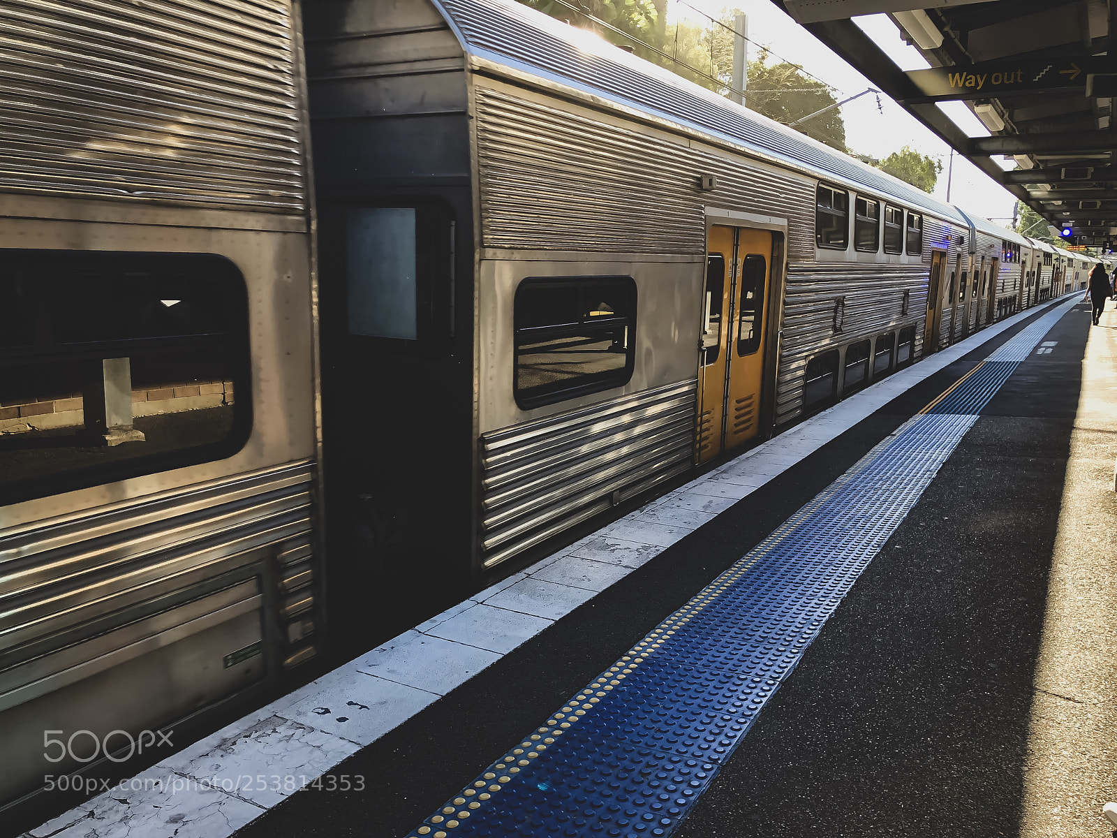 Apple iPhone X sample photo. Local train photography