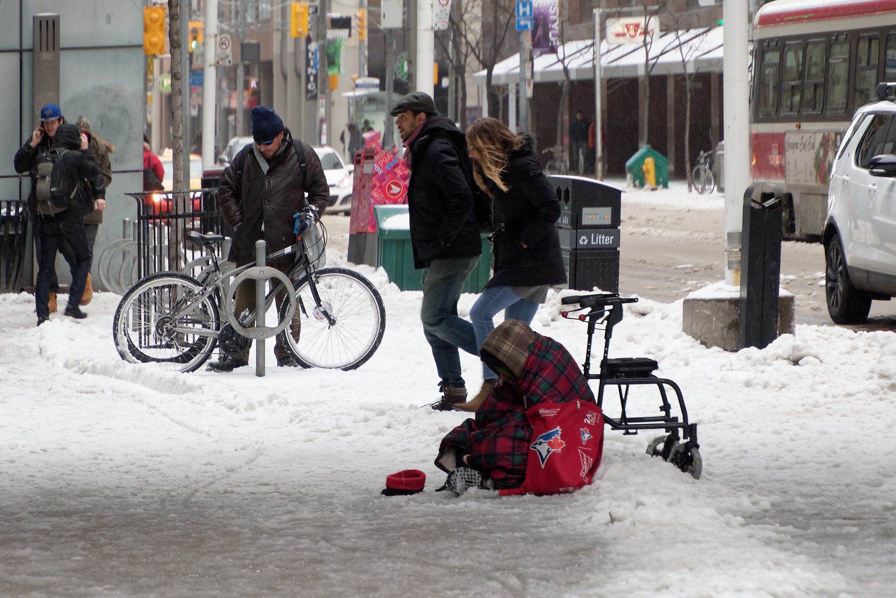 Canon EOS 7D Mark II sample photo. Spring in the city photography
