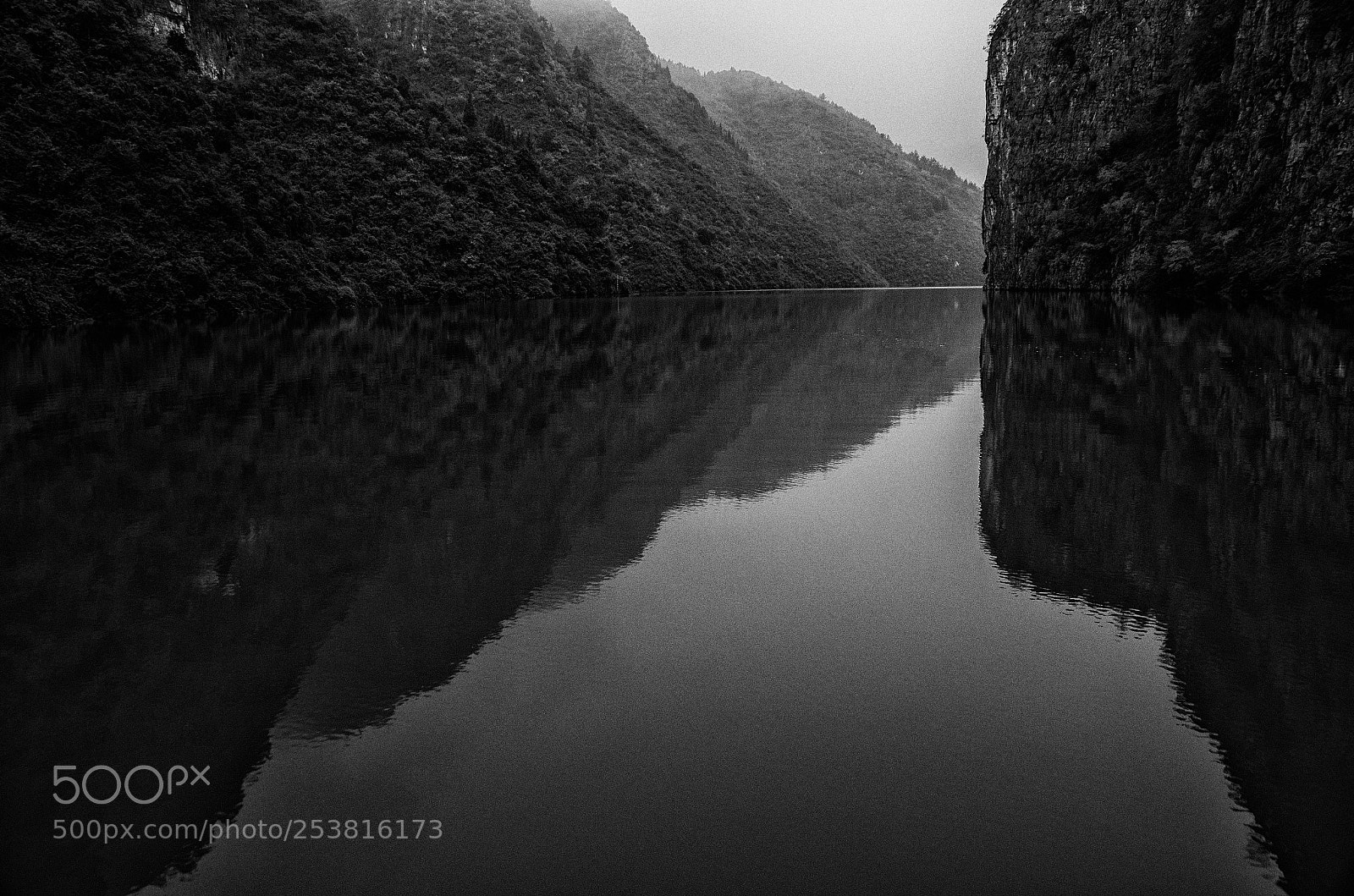 Pentax K-5 sample photo. Shades of grey photography
