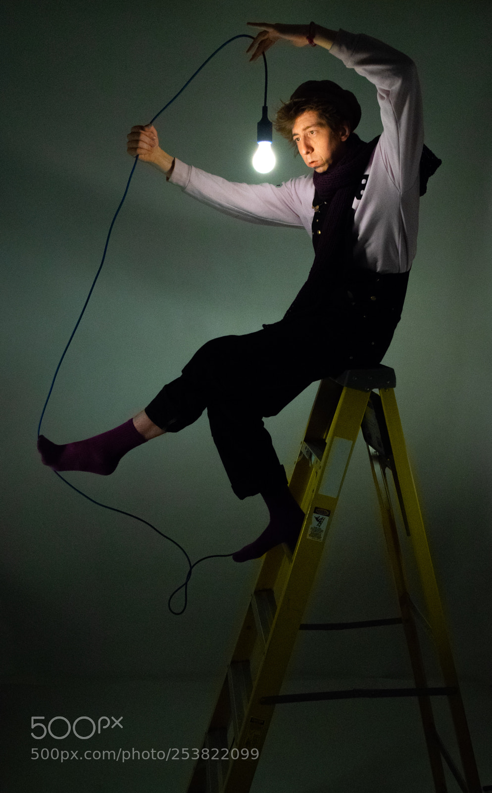Nikon D5300 sample photo. The juggler - shiny photography