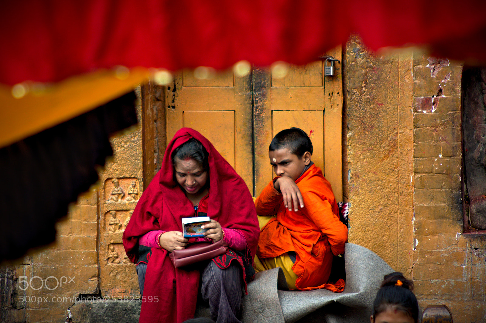 Nikon D7100 sample photo. Family prayers photography