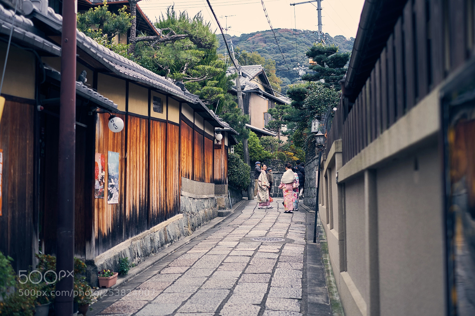 Fujifilm X-E2S sample photo. Kyoto alley photography