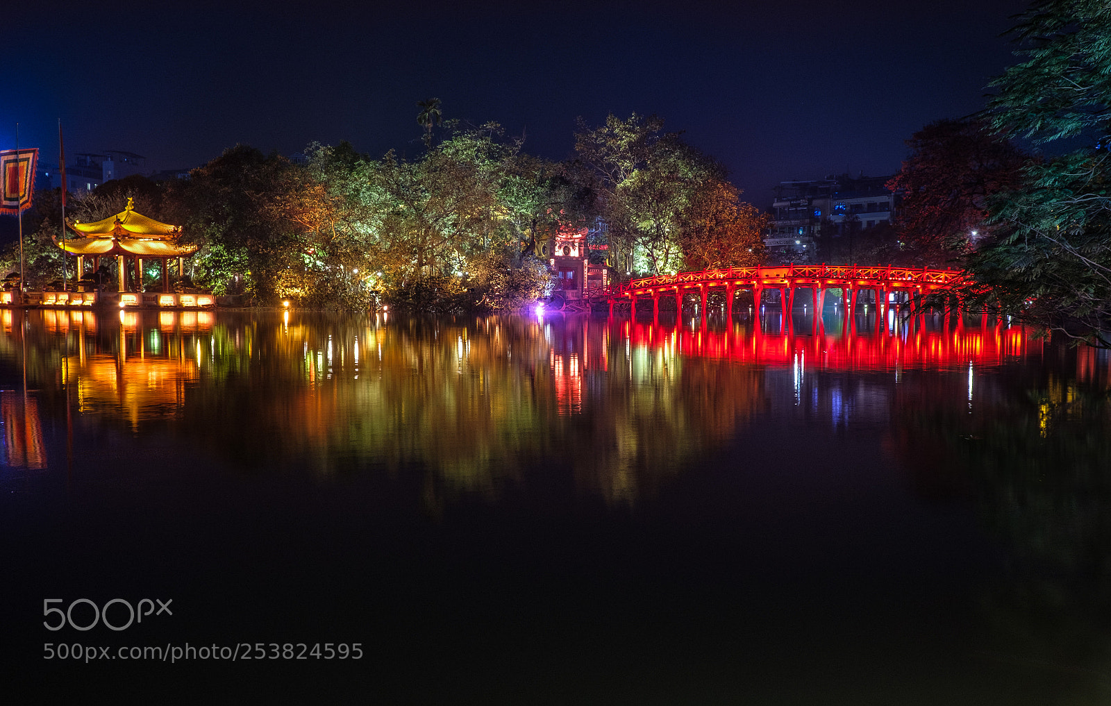 Fujifilm X-T2 sample photo. Red bridge on the photography