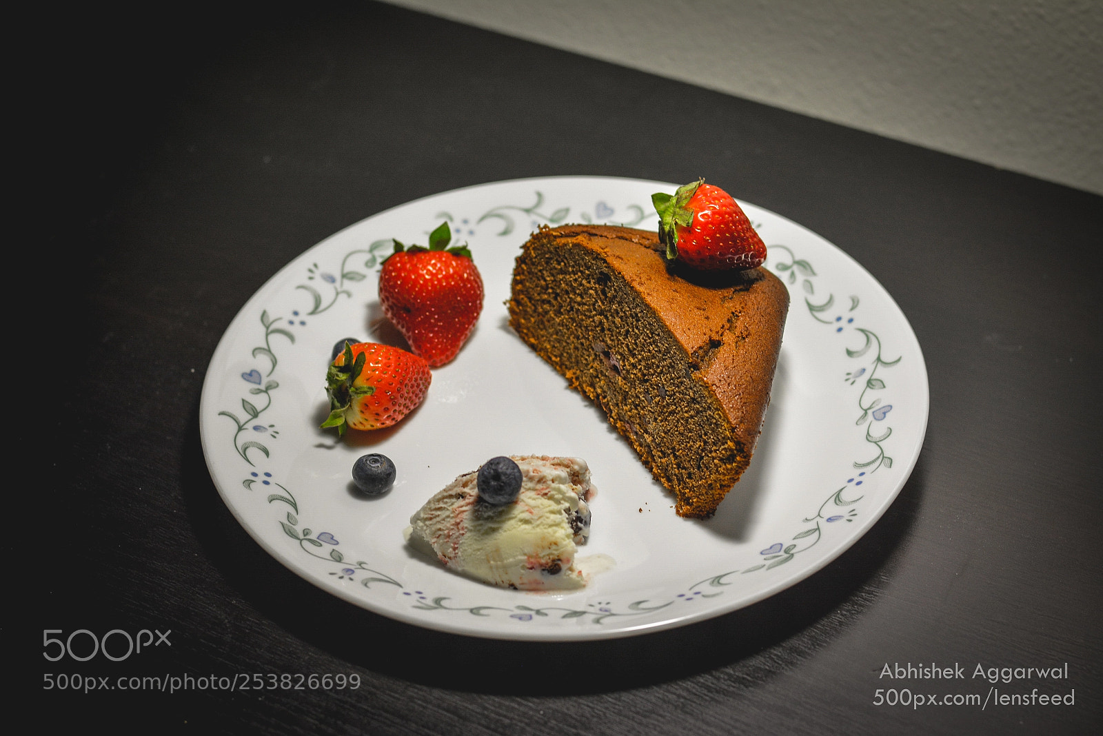 Nikon D7100 sample photo. Dark chocolate-strawberry pastry photography