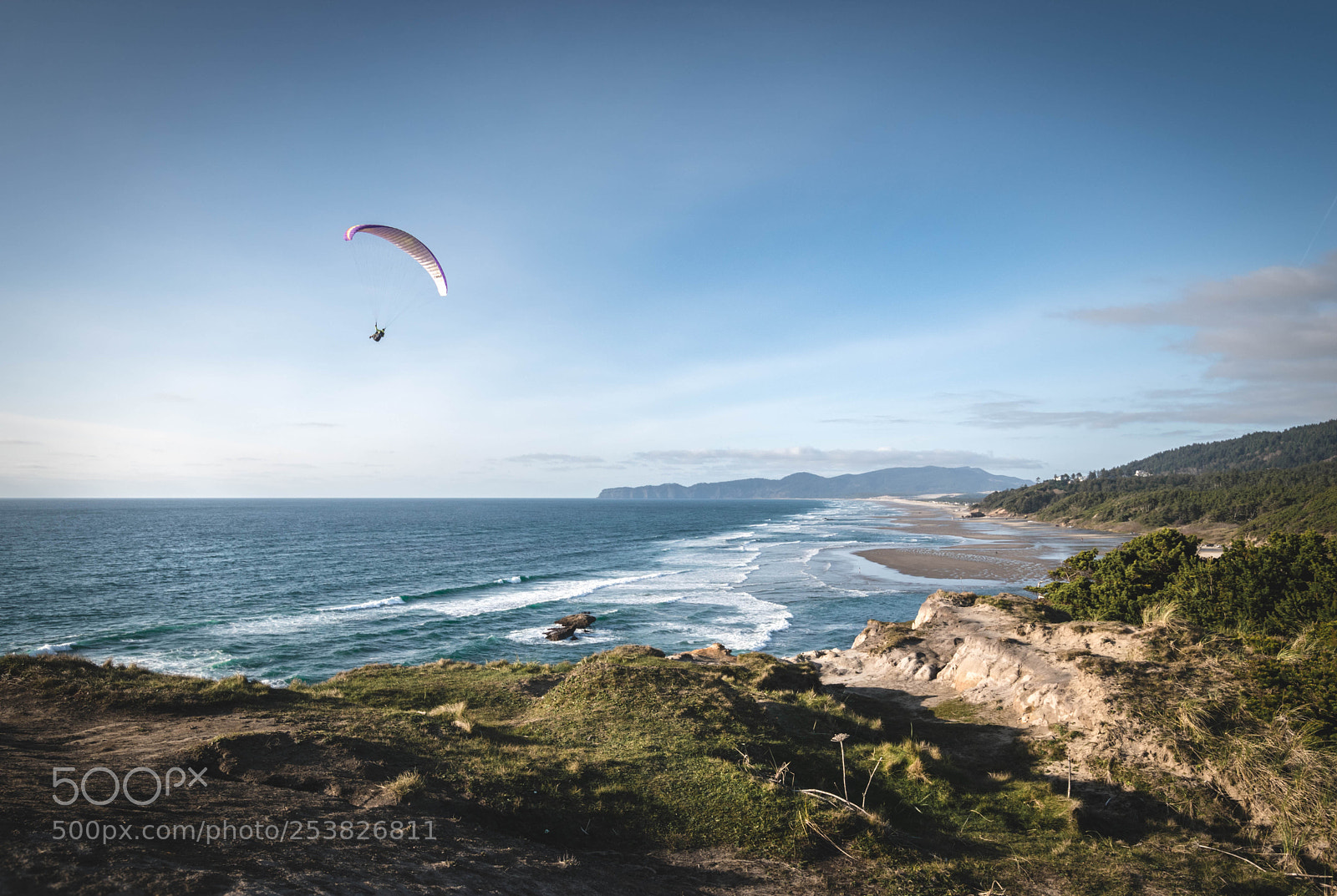 Nikon D5500 sample photo. Paragliding above cape kiwanda photography