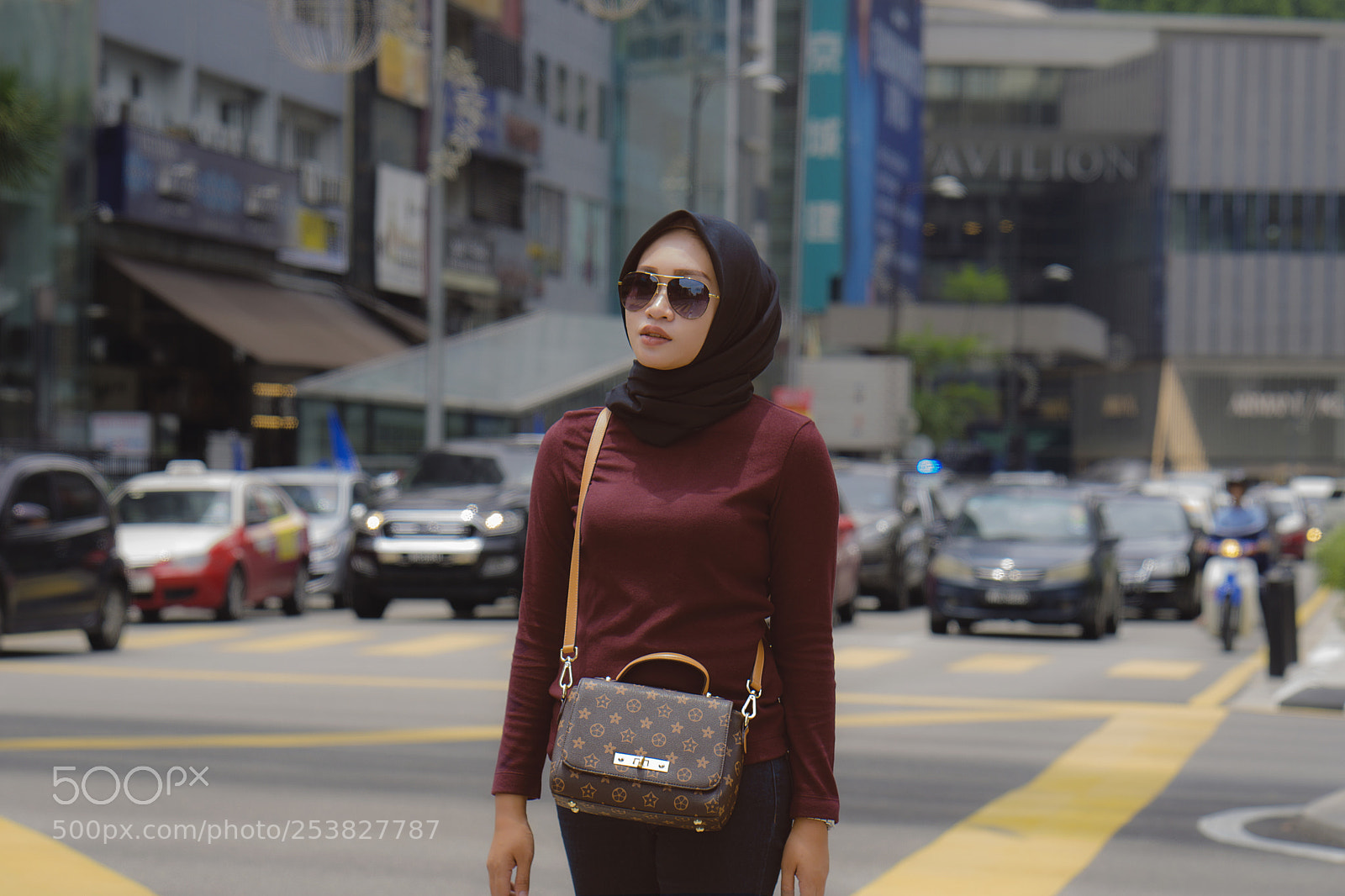 Sony a6000 sample photo. Bukit bintang street photography