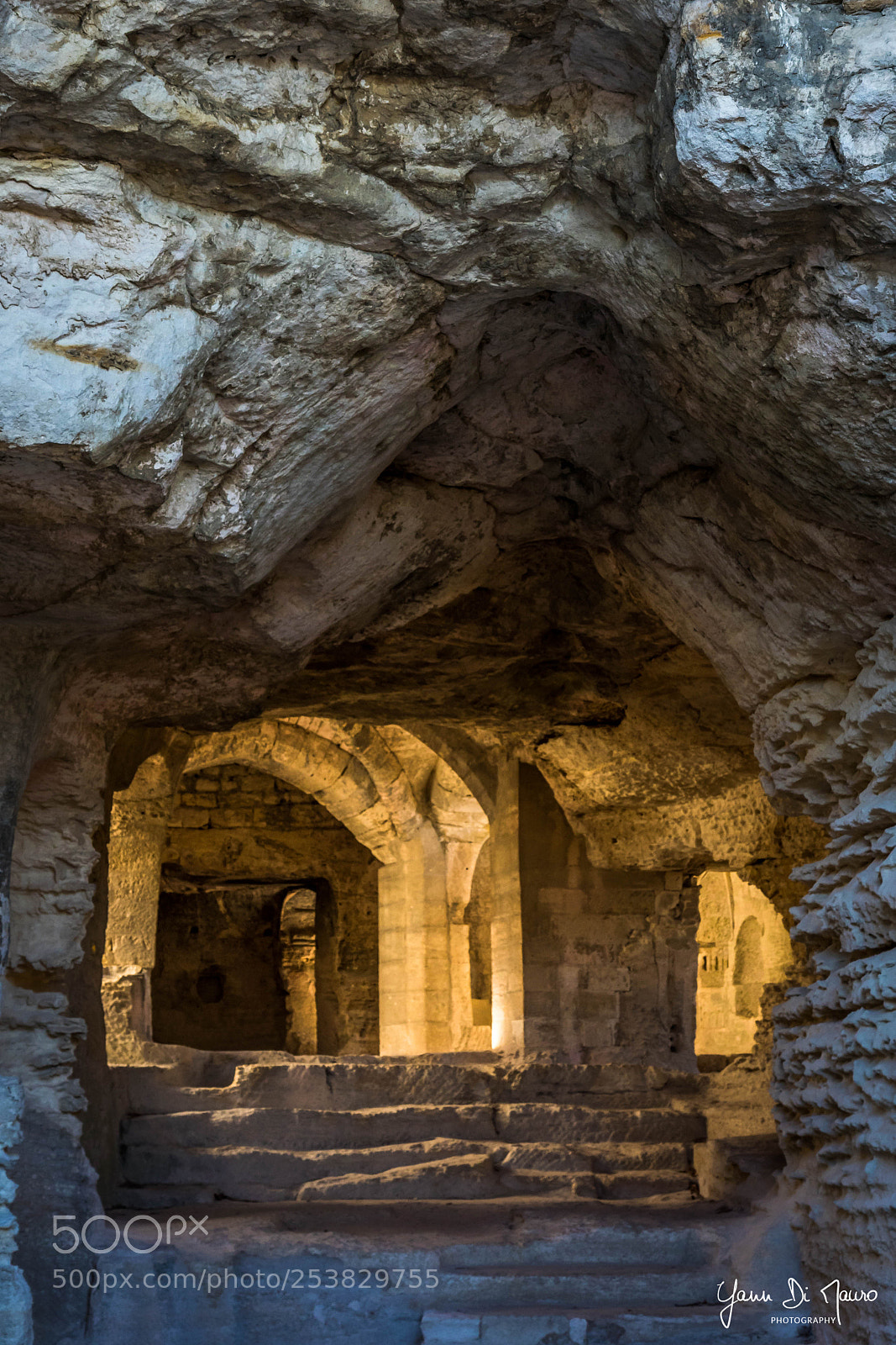 Canon EOS 7D Mark II sample photo. Abbaye de saint-roman photography
