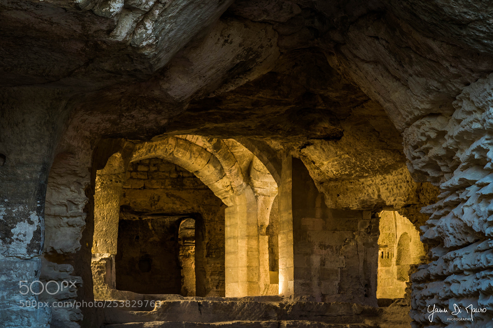 Canon EOS 7D Mark II sample photo. Abbaye de saint-roman photography