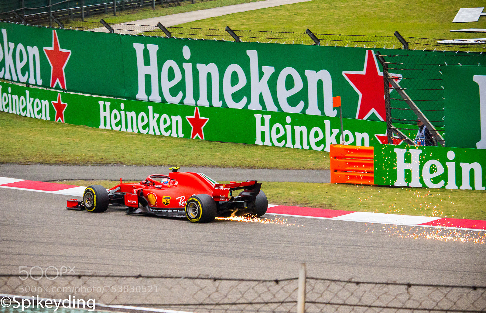 Canon EOS 700D (EOS Rebel T5i / EOS Kiss X7i) sample photo. Ferrari on track photography