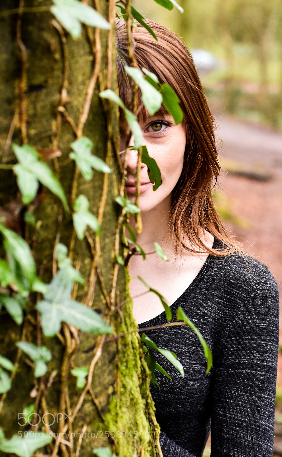 Nikon D5600 sample photo. Hidden photography