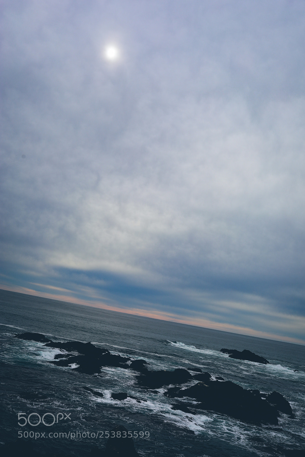 Canon EOS 5D Mark IV sample photo. Waves breaking on the photography