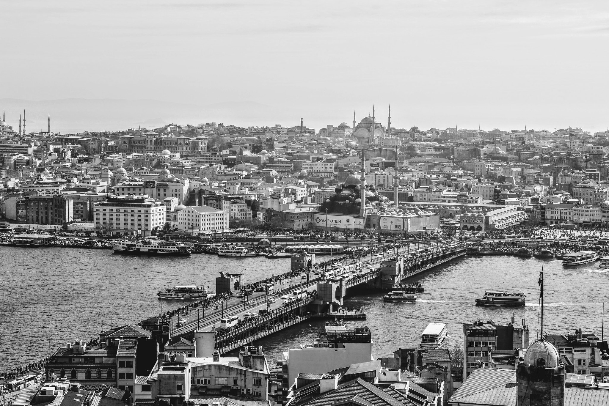 Canon EOS 550D (EOS Rebel T2i / EOS Kiss X4) sample photo. Galata photography