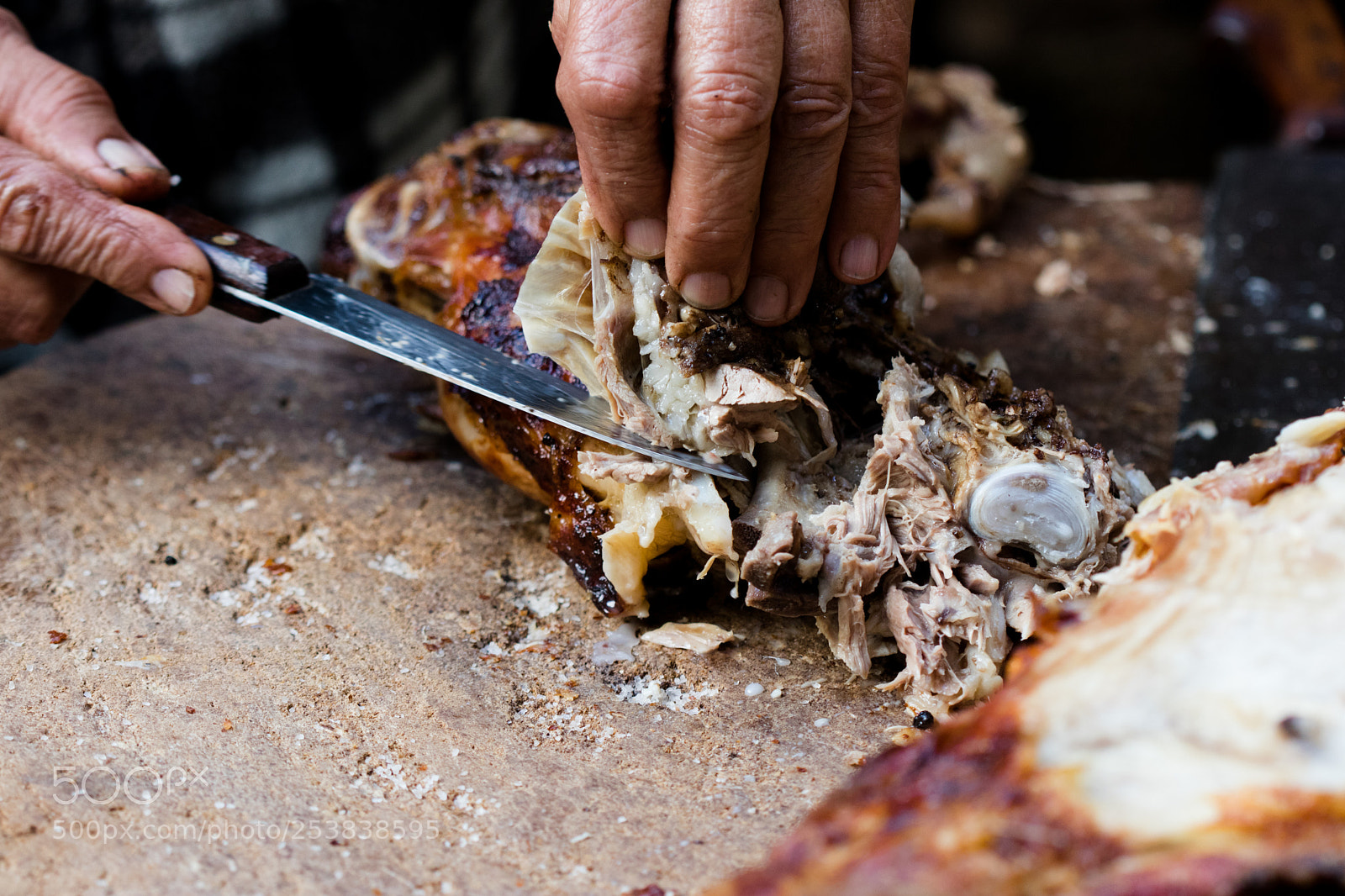 Canon EOS 80D sample photo. Cutting the lamb with photography