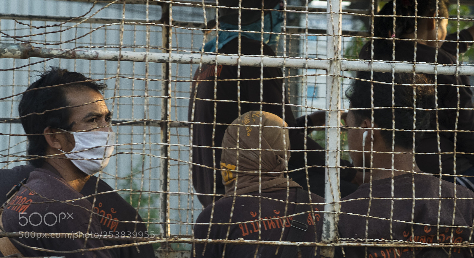 Fujifilm X-Pro1 sample photo. Workers, bangkok (2018) photography