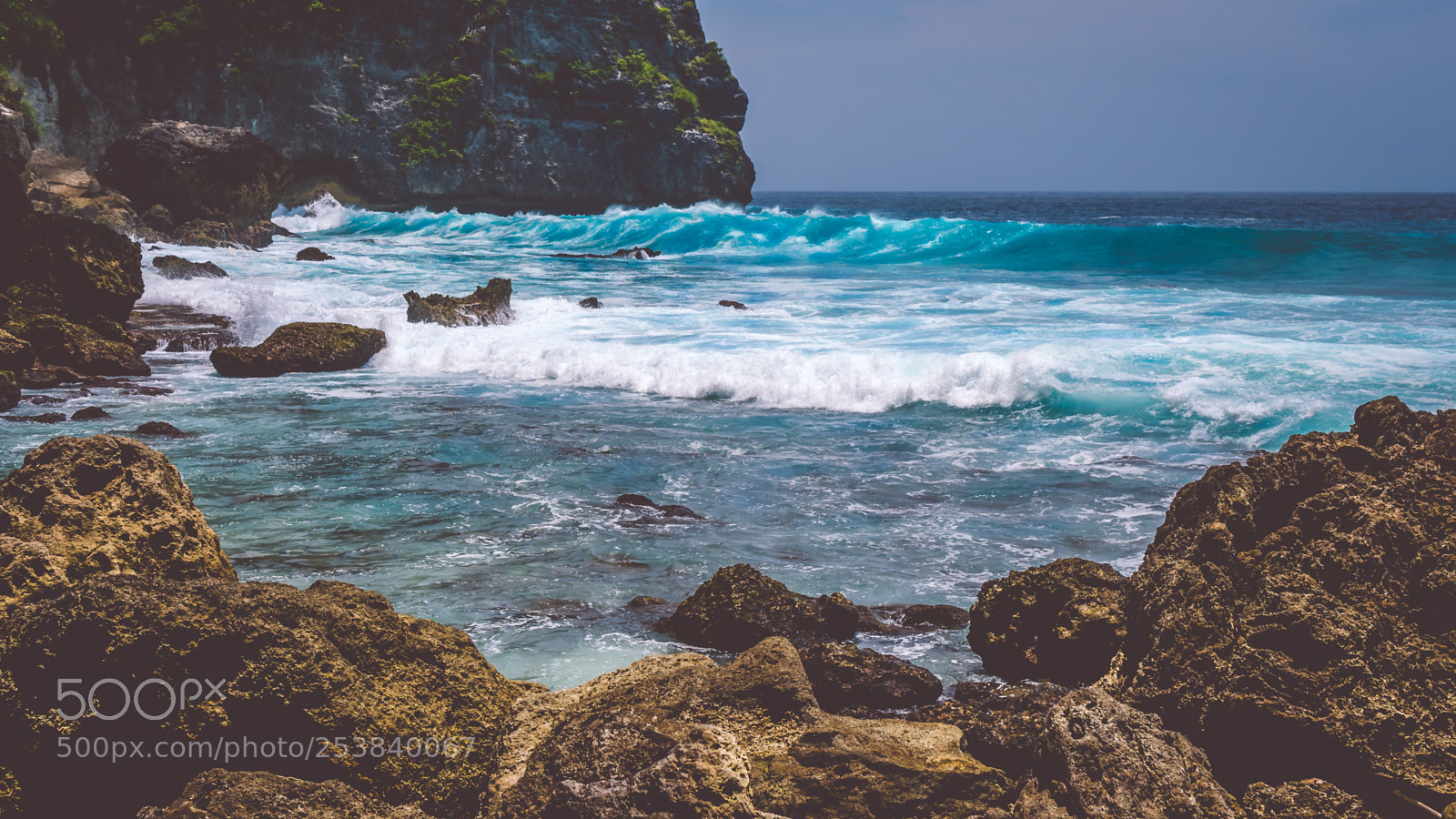Panasonic DMC-G70 sample photo. Ocean waves on tembeling photography