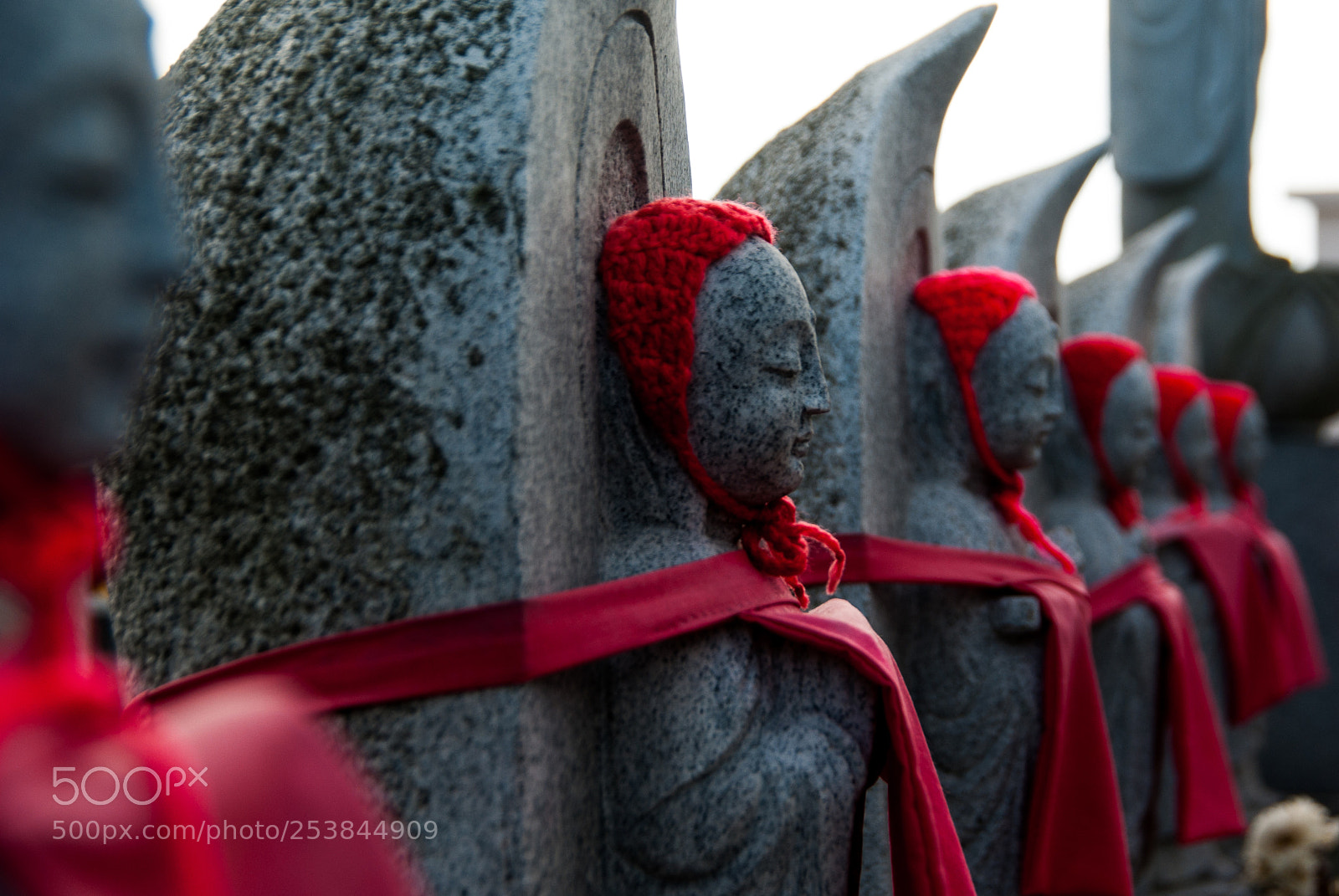 Pentax K10D sample photo. Shrine to children photography